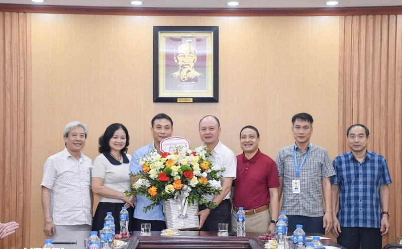 Công đoàn Trường Đại học Sư phạm TDTT Hà Nội tăng cường kết nối, thúc đẩy hợp tác với Trường Đại học TDTT Bắc Ninh